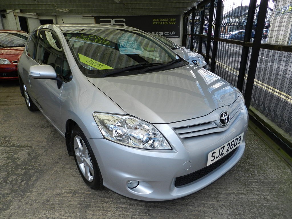 Toyota Auris Listing Image