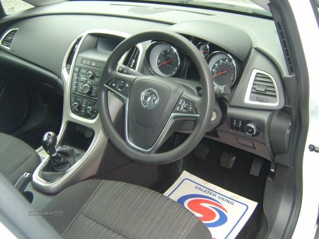 Vauxhall Astra Listing Image