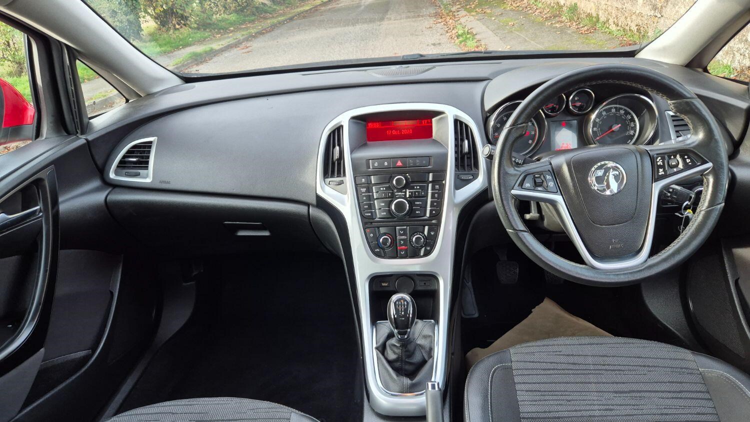 Vauxhall Astra Listing Image