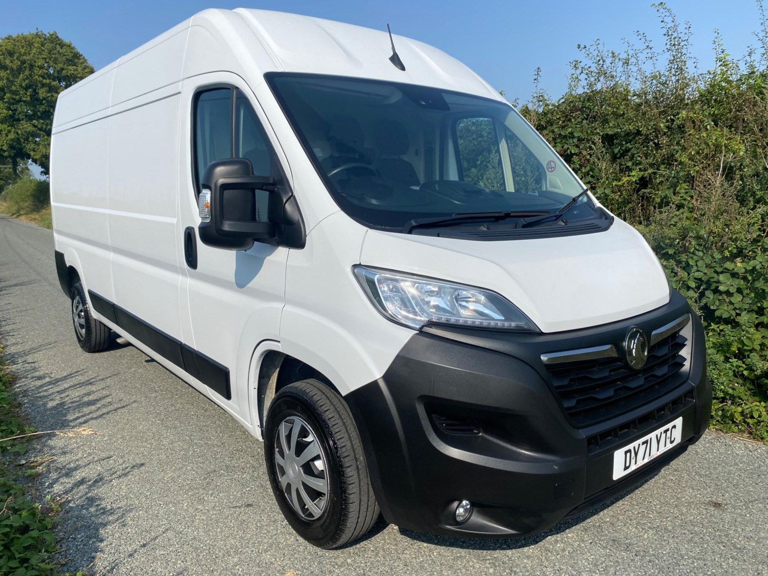 Vauxhall Movano Listing Image