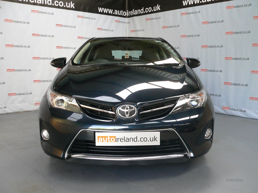 Toyota Auris Listing Image