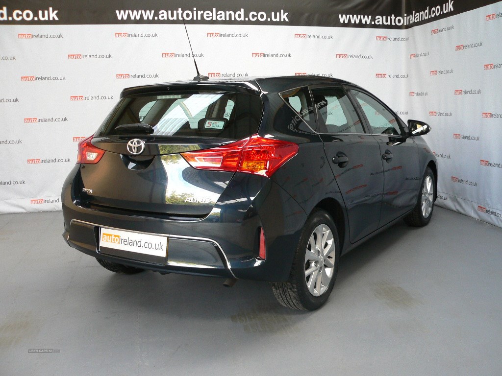 Toyota Auris Listing Image