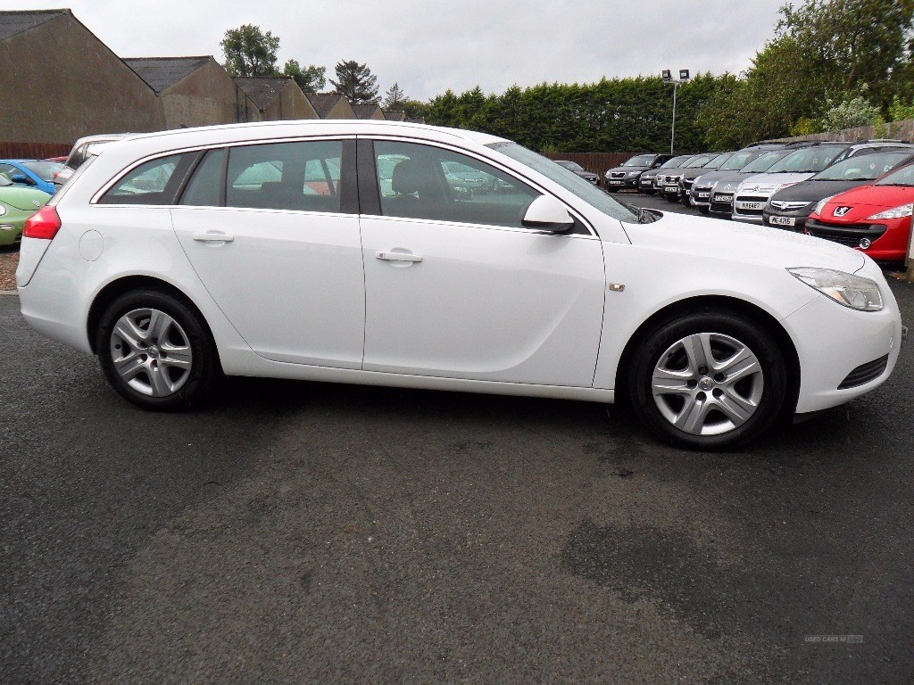 Vauxhall Insignia Listing Image