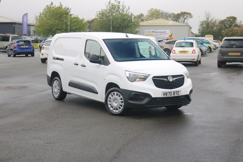 Vauxhall Combo Listing Image