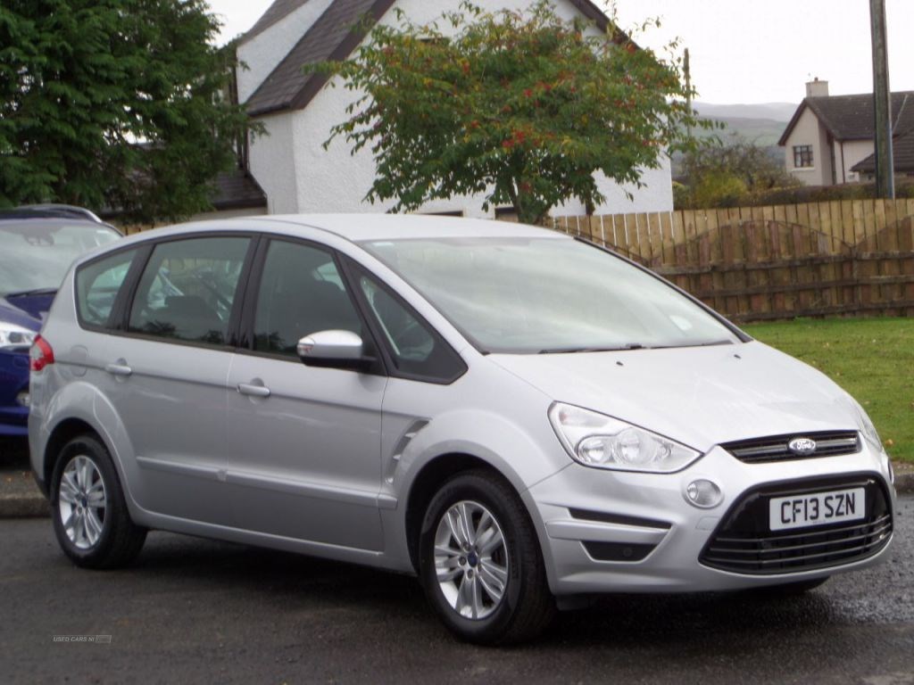 Ford S-Max Listing Image