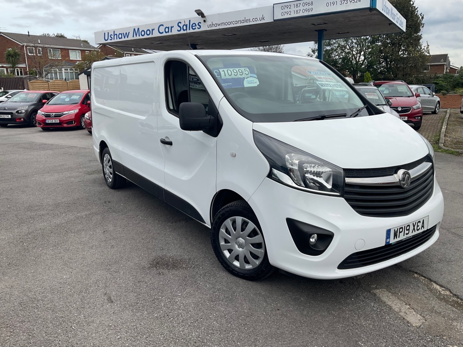 Vauxhall Vivaro Listing Image