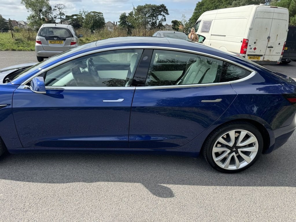 Tesla Model 3 Listing Image