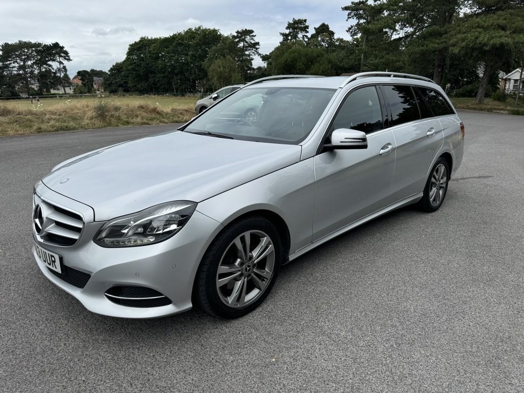 Mercedes-Benz E-Class Listing Image