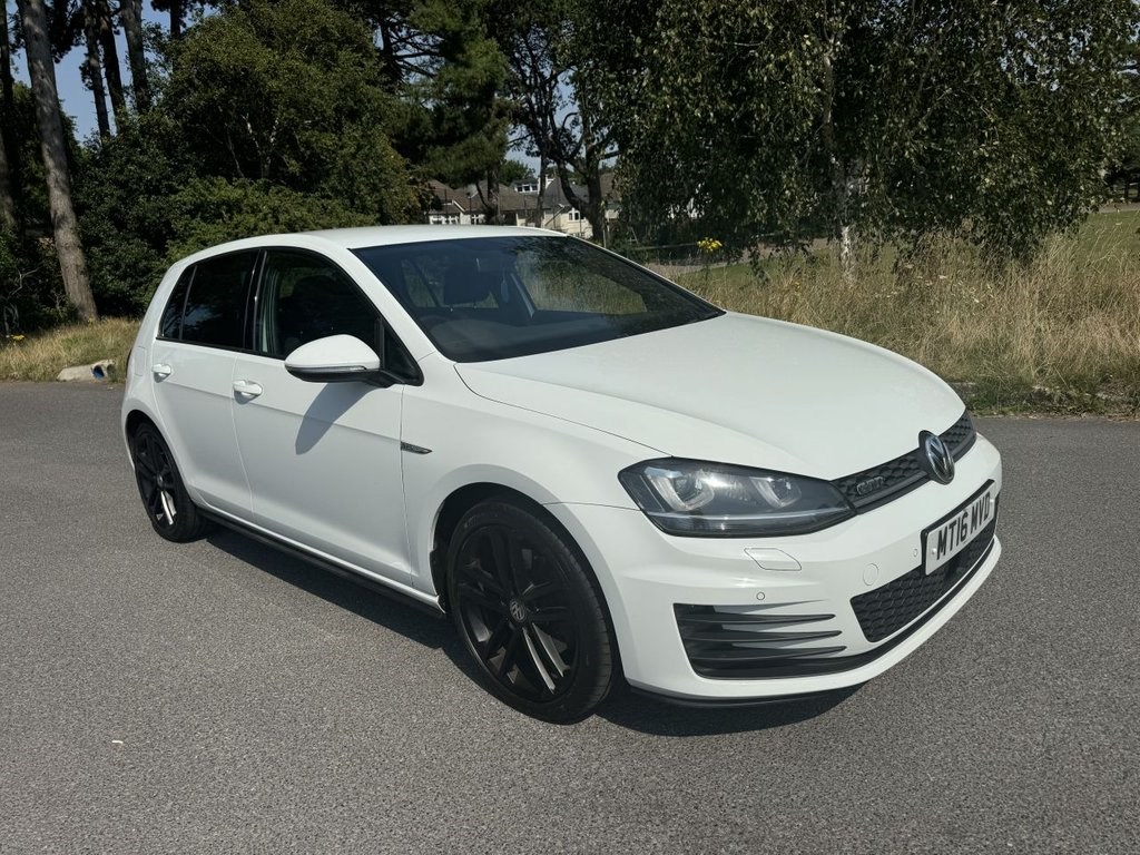 Volkswagen Golf Listing Image