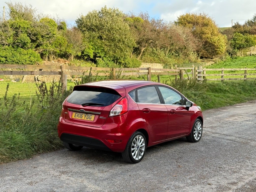 Ford Fiesta Listing Image