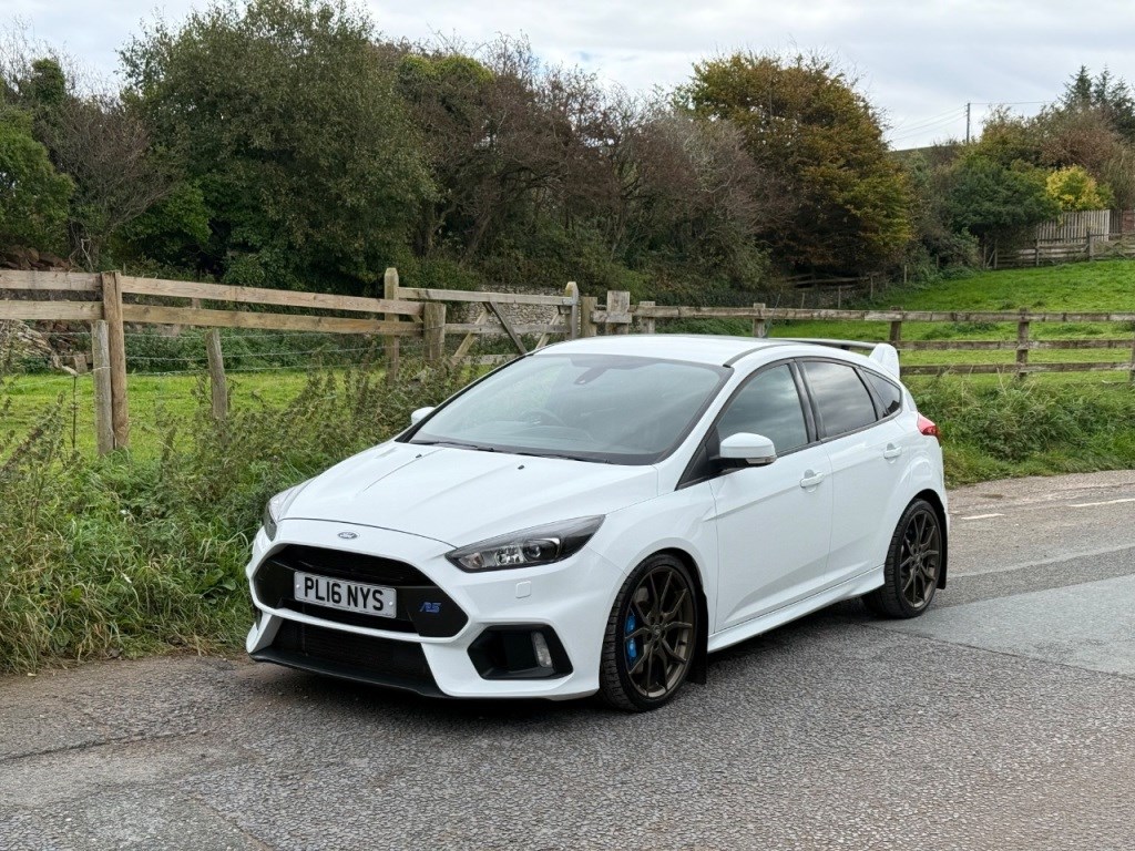 Ford FOCUS RS Listing Image