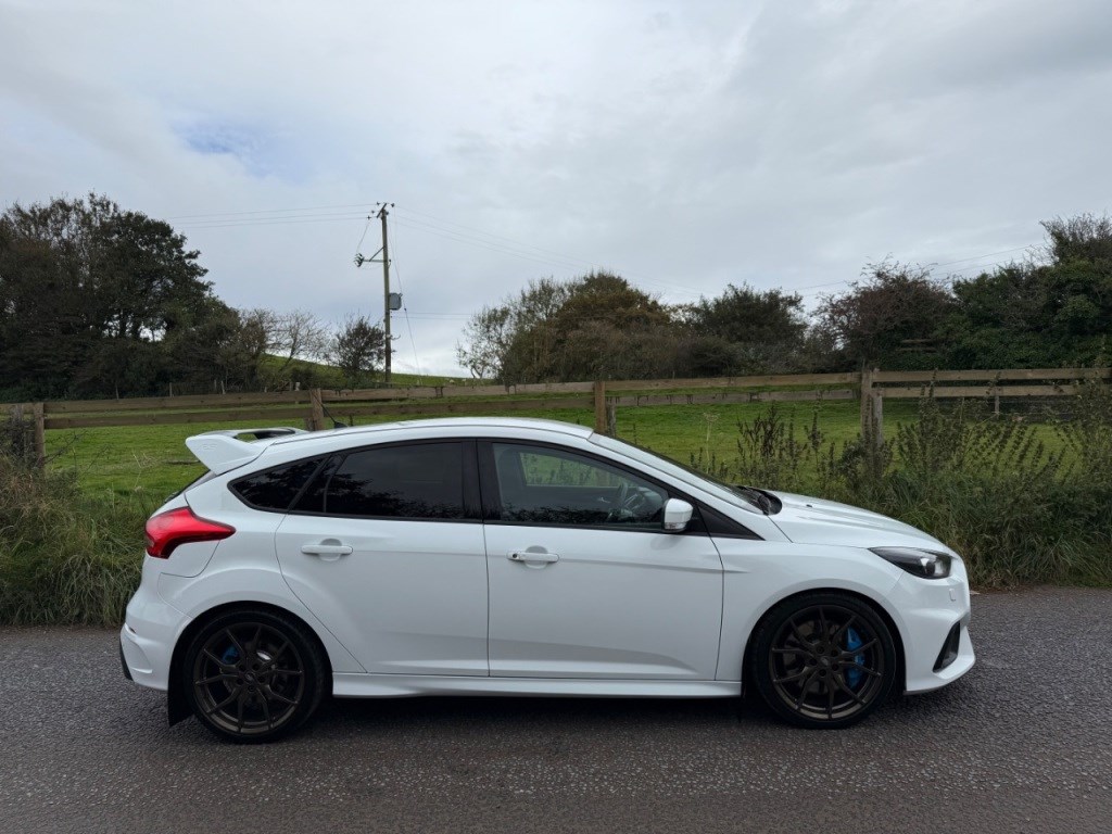 Ford FOCUS RS Listing Image