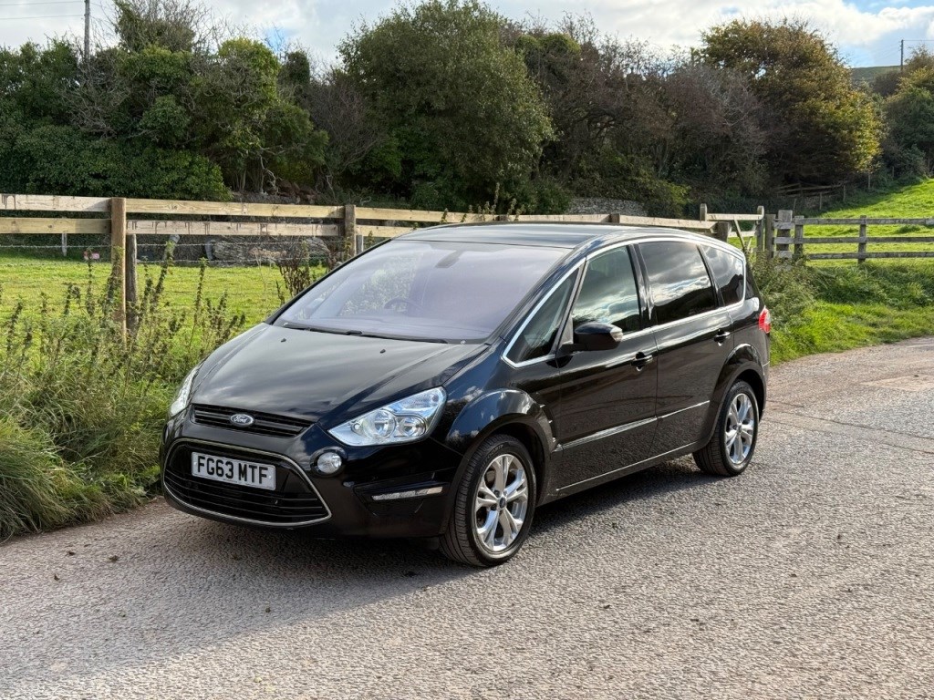 Ford S-Max Listing Image