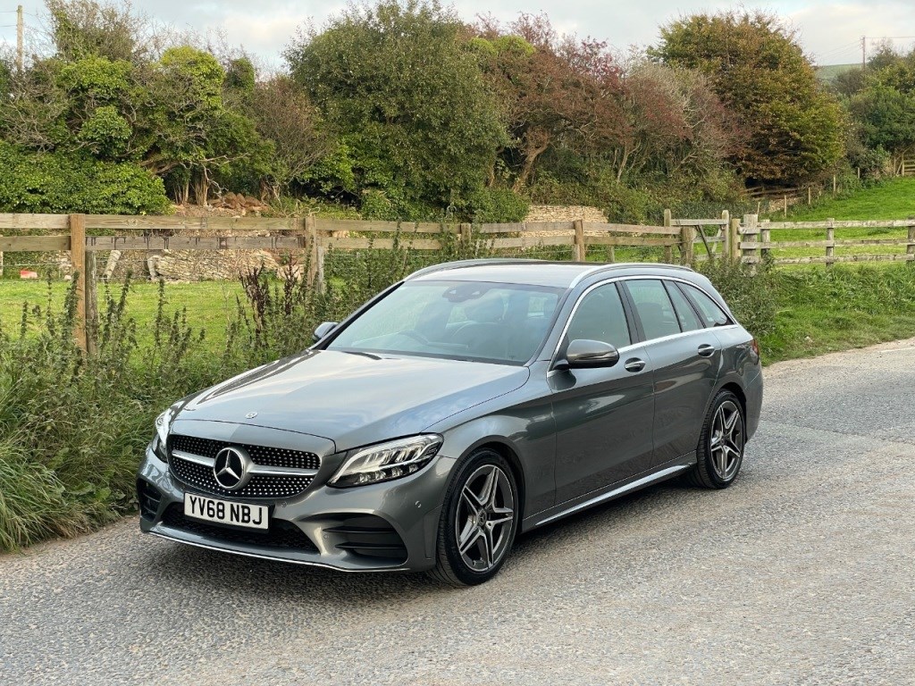 Mercedes-Benz C-Class Listing Image