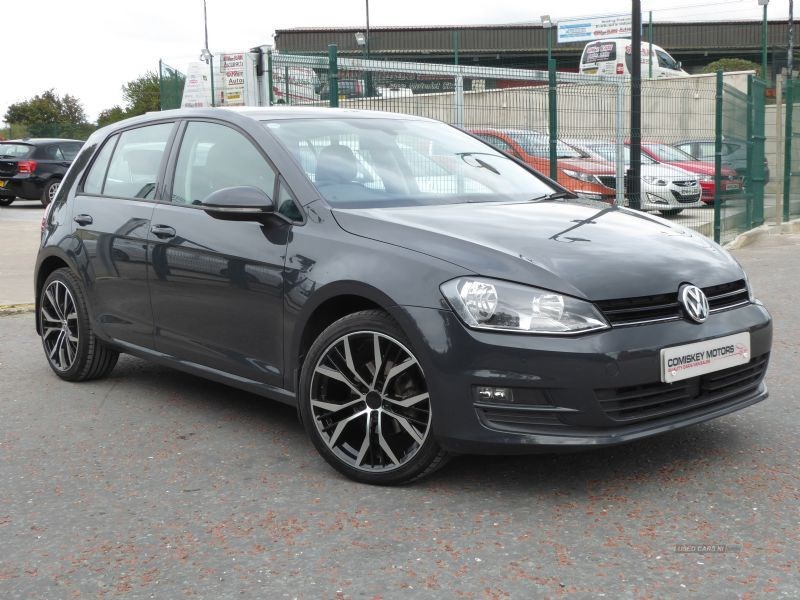 Volkswagen Golf Listing Image