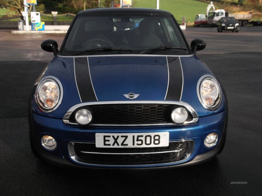 MINI Hatch Listing Image