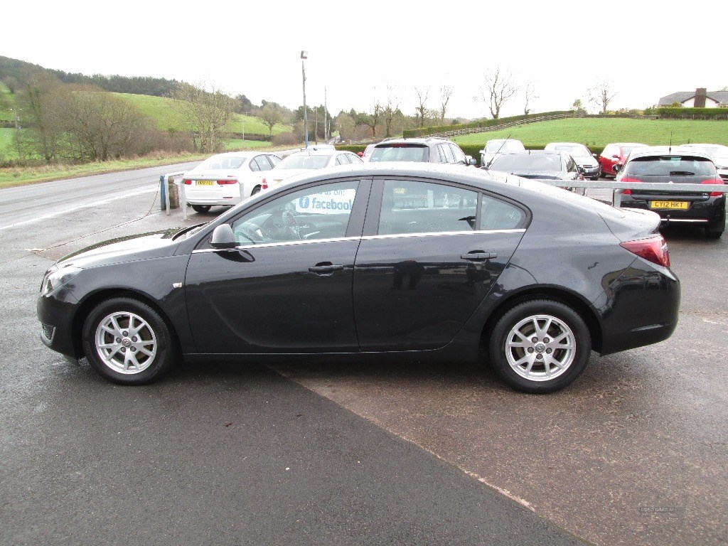 Vauxhall Insignia Listing Image