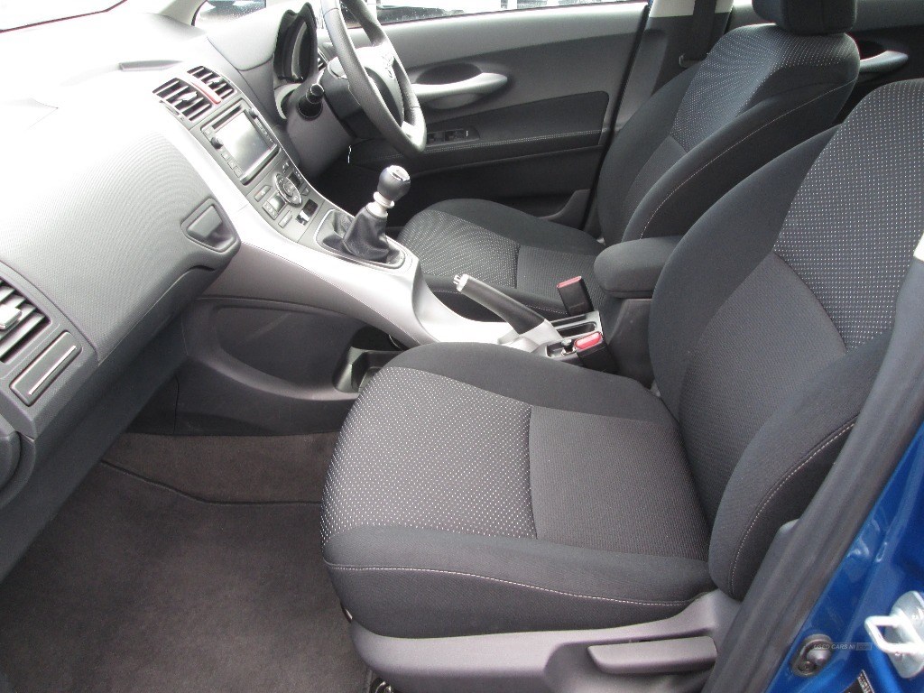 Toyota Auris Listing Image