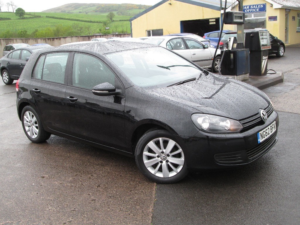 Volkswagen Golf Listing Image