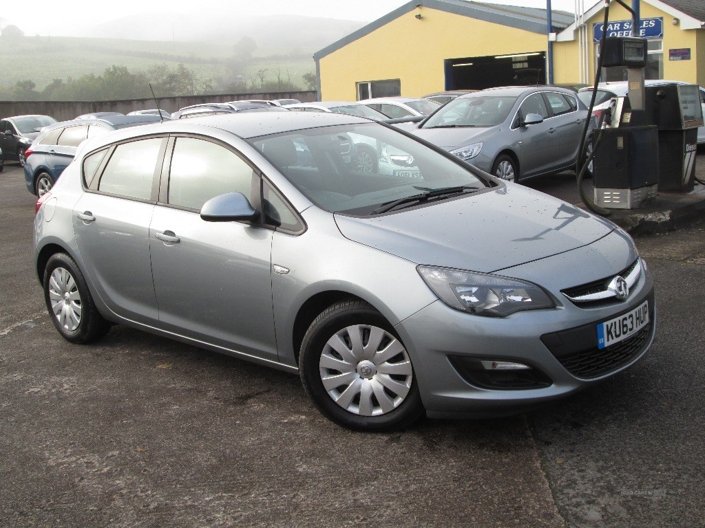 Vauxhall Astra Listing Image