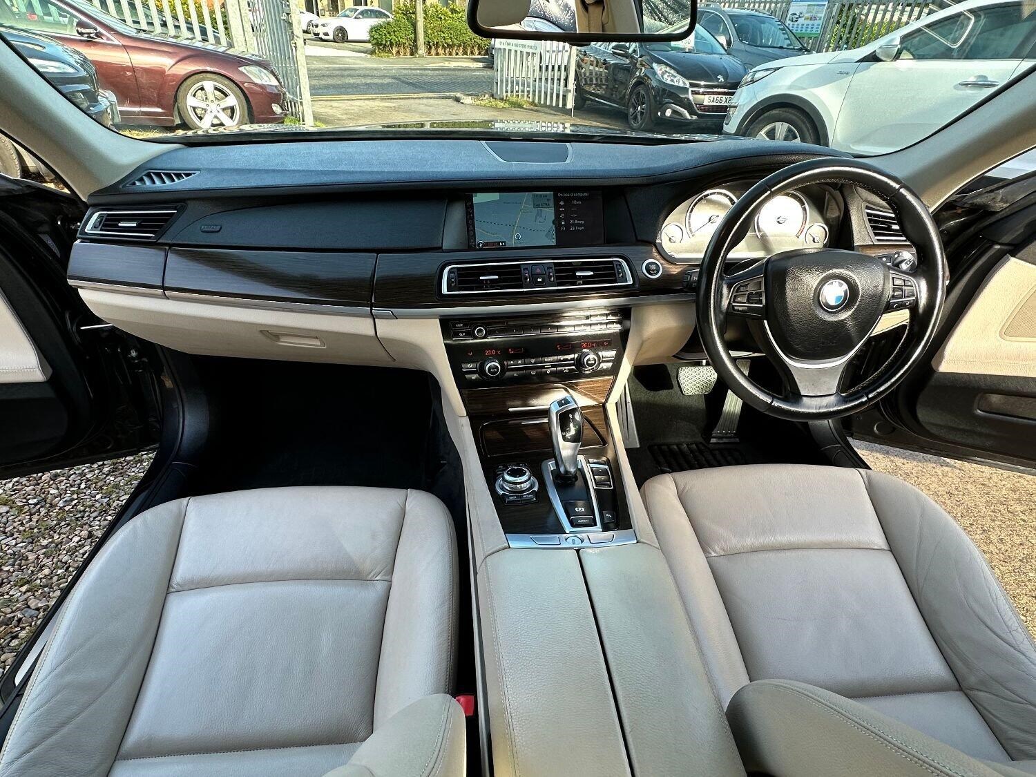 BMW 7 Series Listing Image