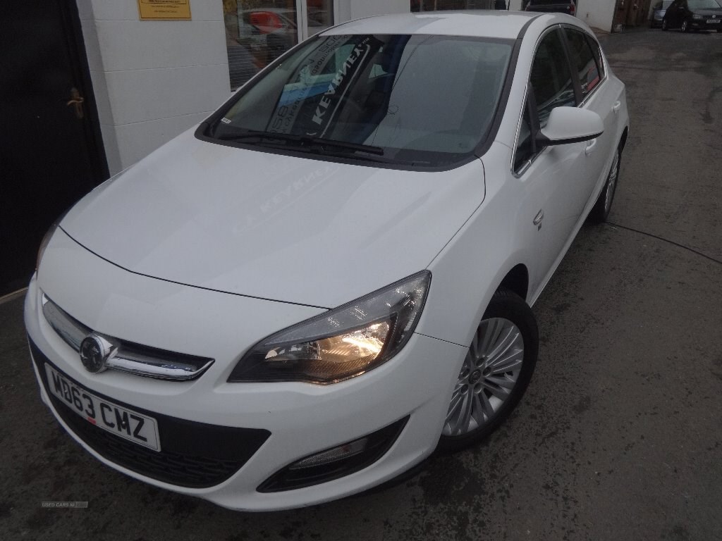 Vauxhall Astra Listing Image