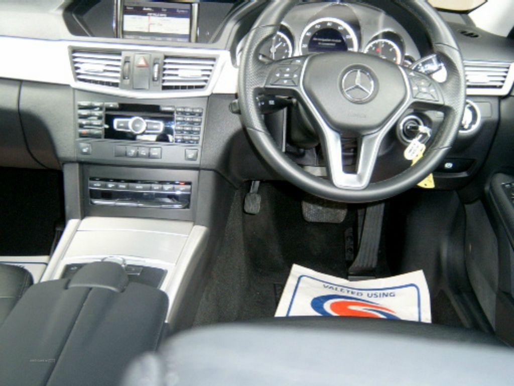 Mercedes-Benz E-Class Listing Image