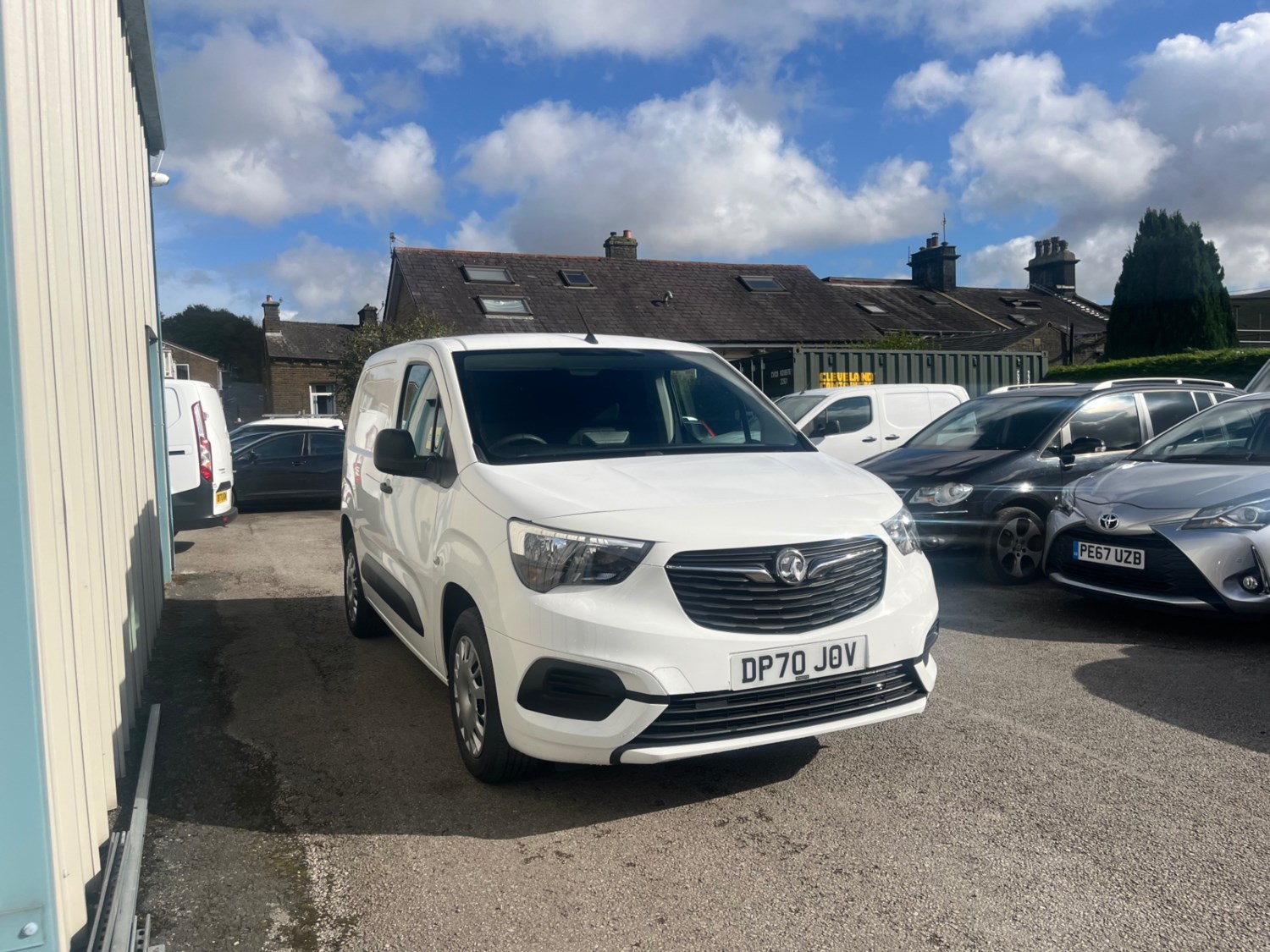 Vauxhall Combo Listing Image