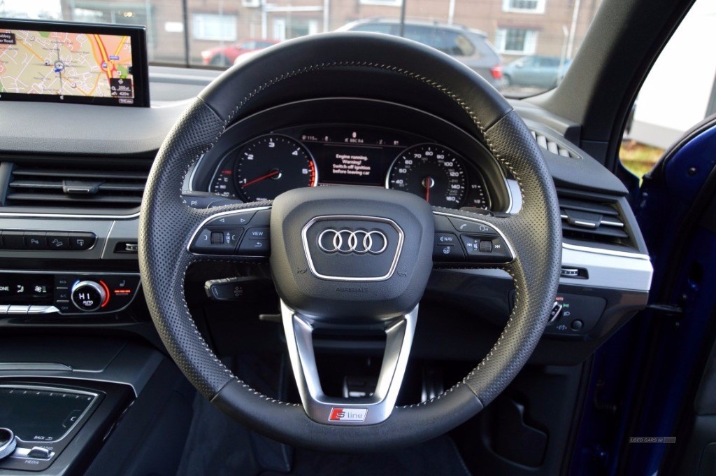 Audi Q7 Listing Image