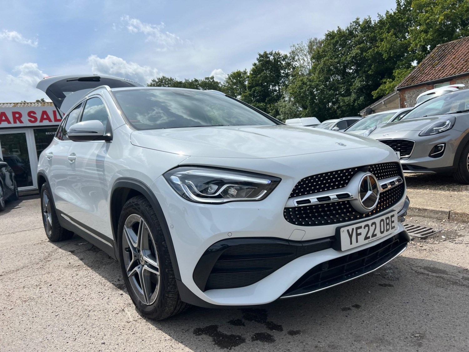 Mercedes-Benz GLA Listing Image