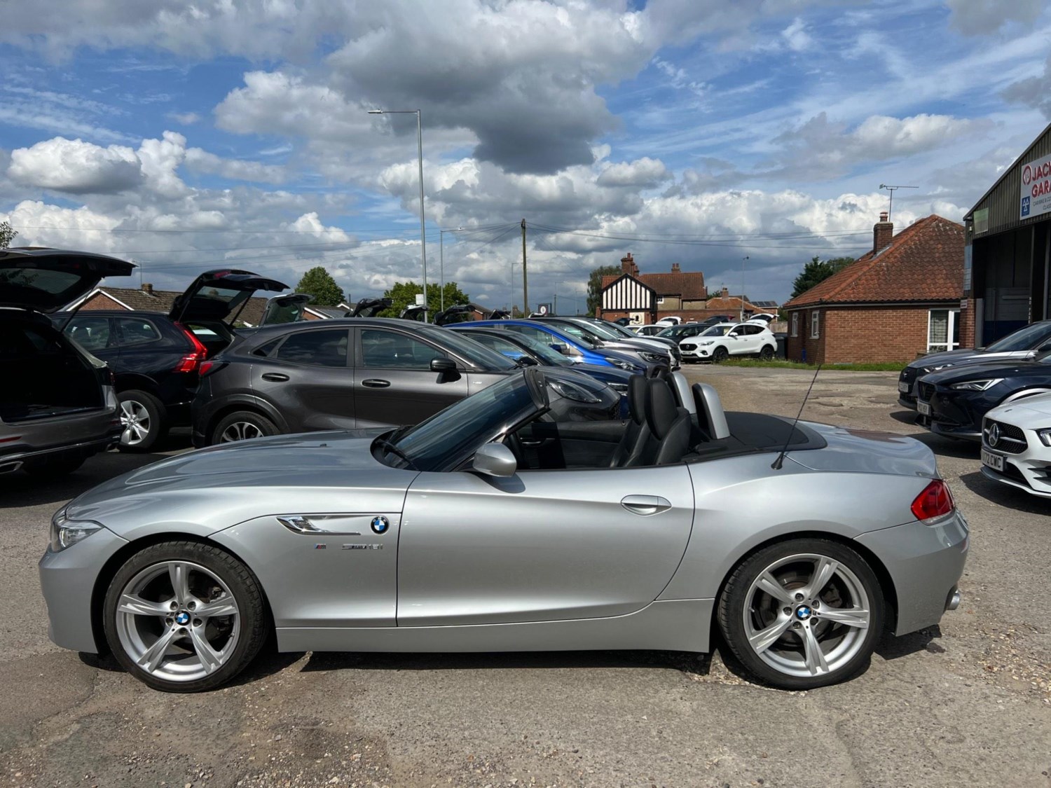 BMW Z4 Listing Image