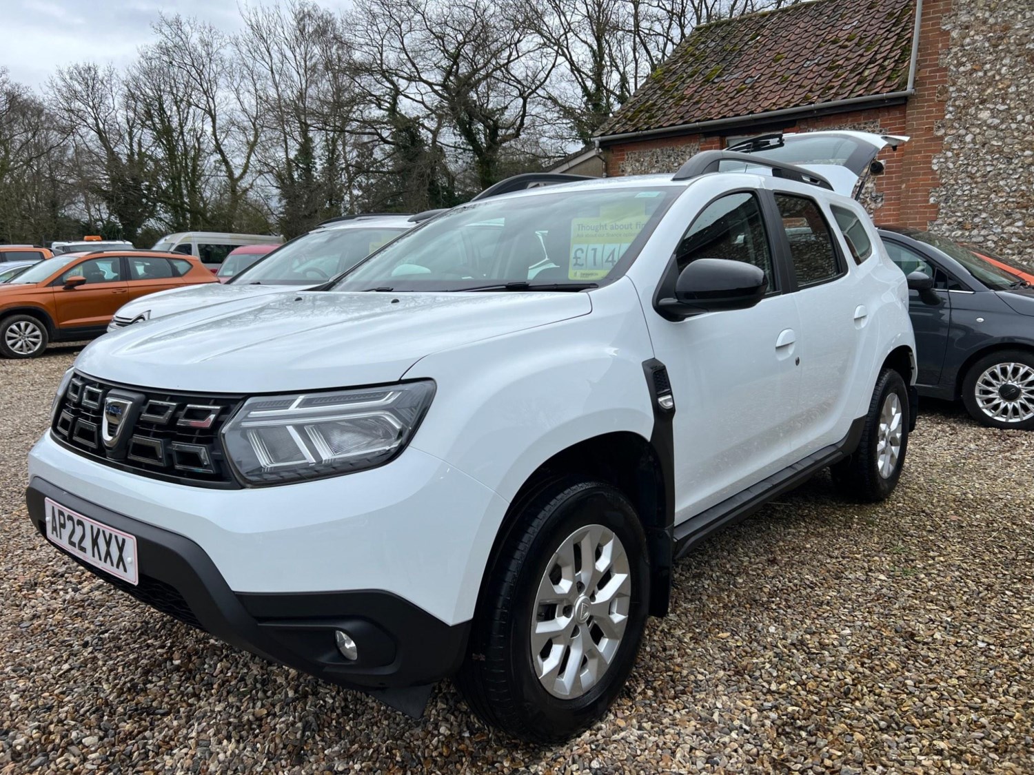 Dacia Duster Listing Image