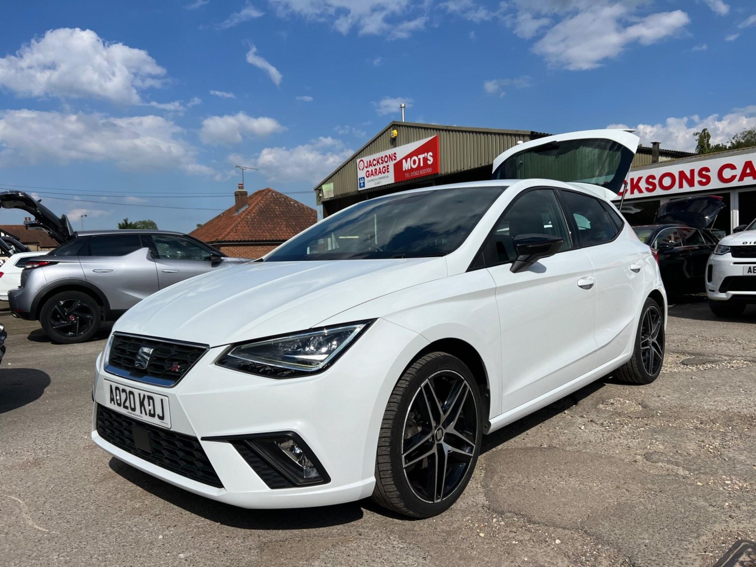 SEAT Ibiza Listing Image