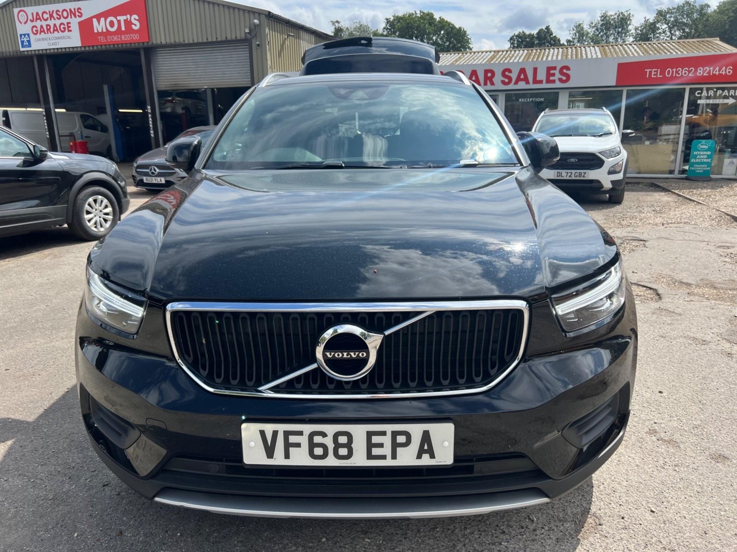 Volvo XC40 Listing Image