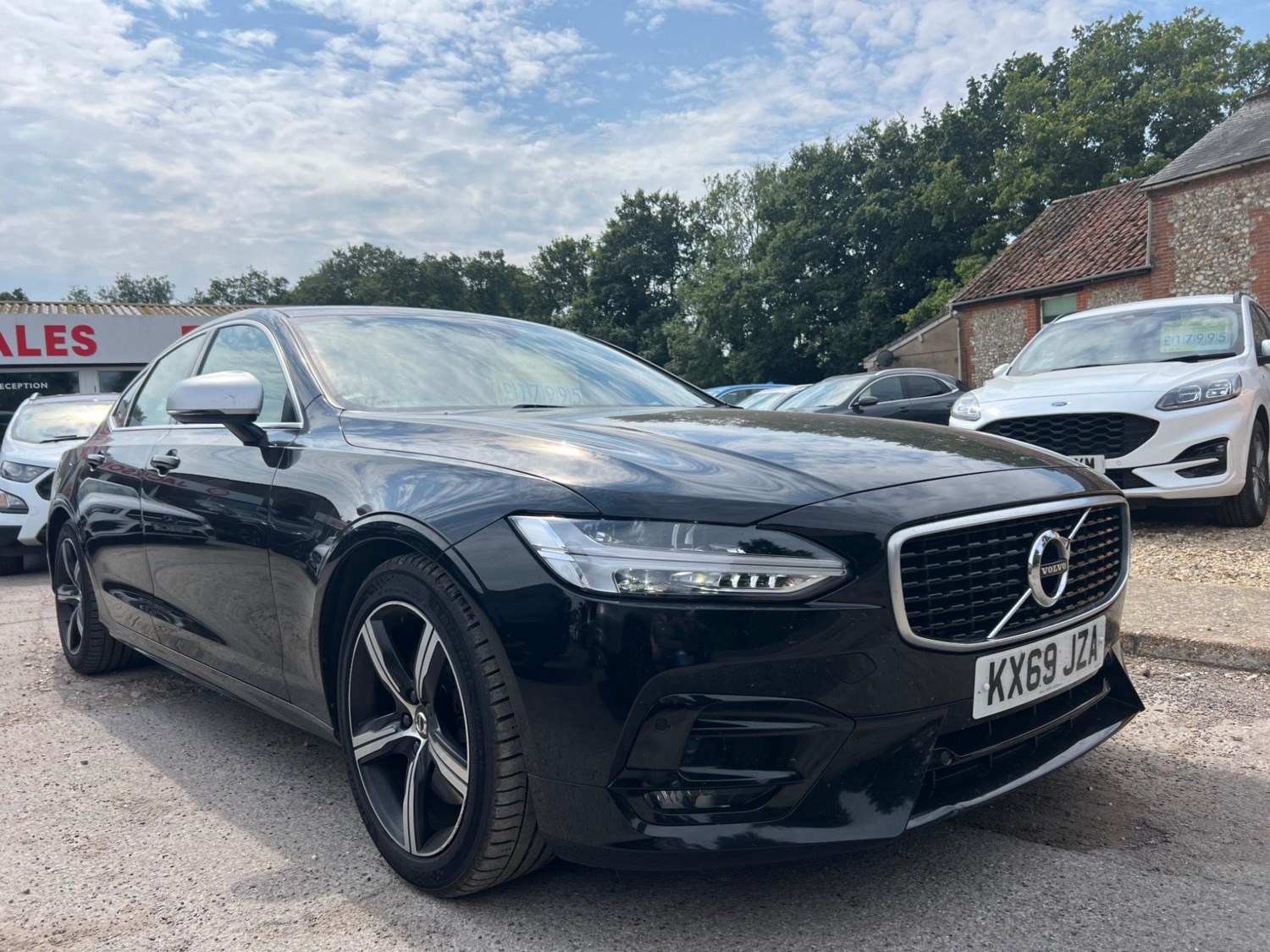 Volvo S90 Listing Image