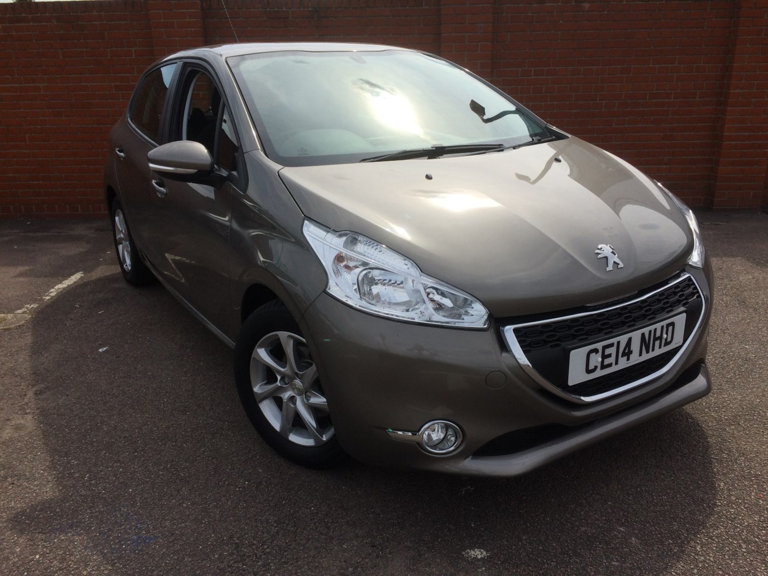 Peugeot 208 Listing Image