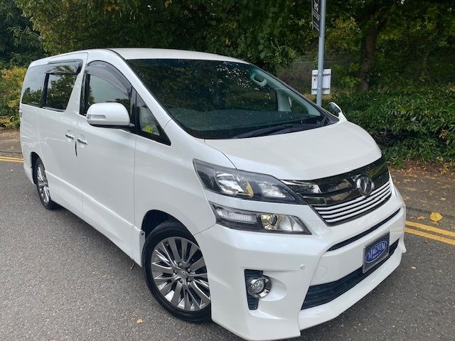 Toyota Vellfire Listing Image