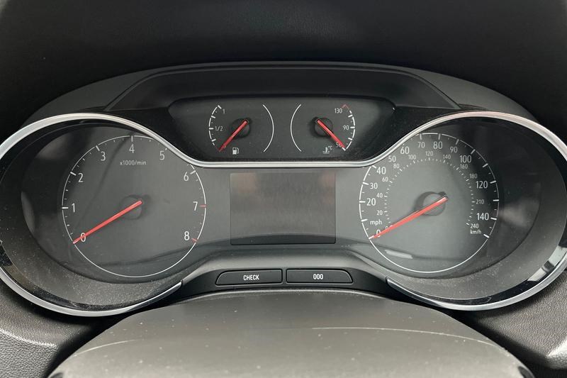 Vauxhall Grandland X Listing Image