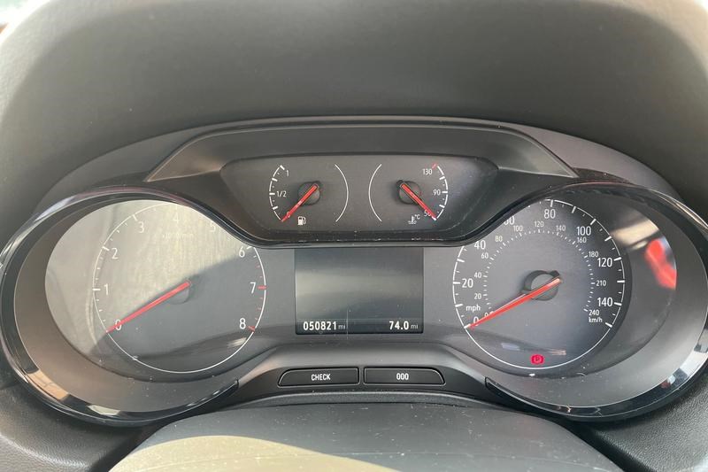 Vauxhall Grandland X Listing Image