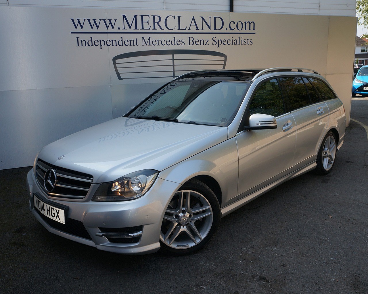 Mercedes-Benz C-Class Listing Image