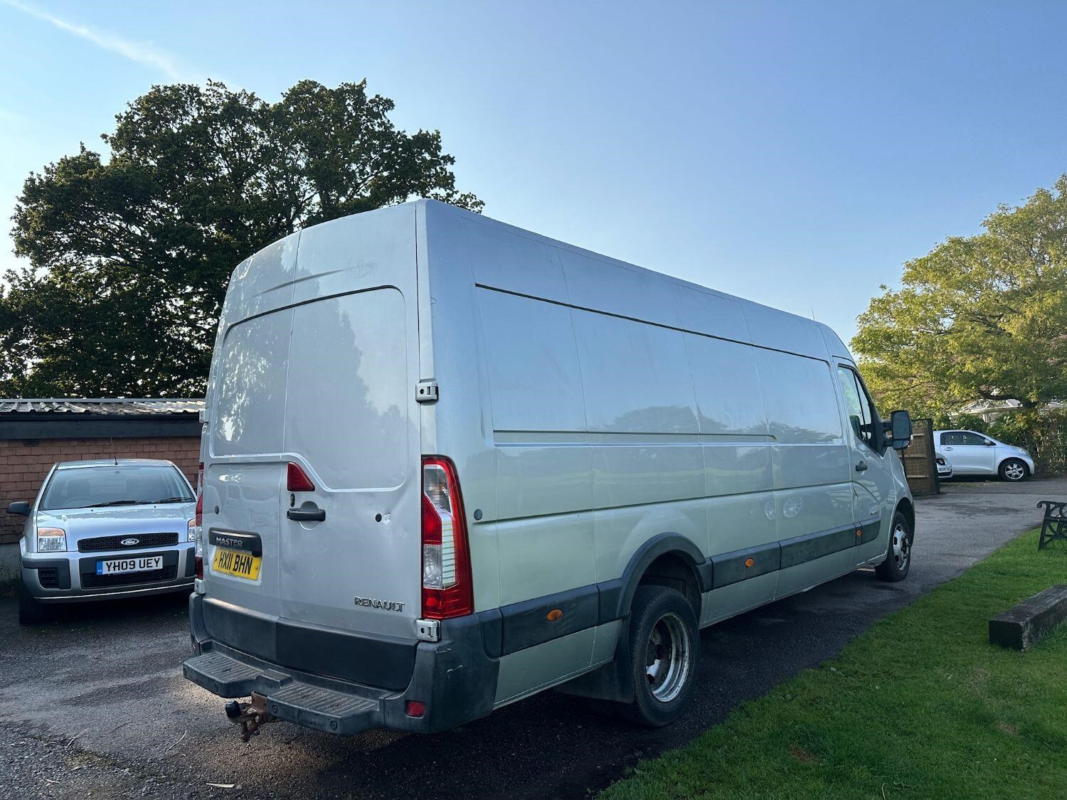 Renault Master Listing Image