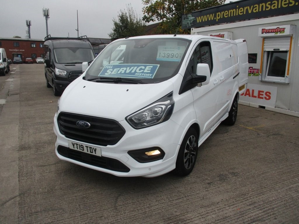 Ford Transit Custom Listing Image