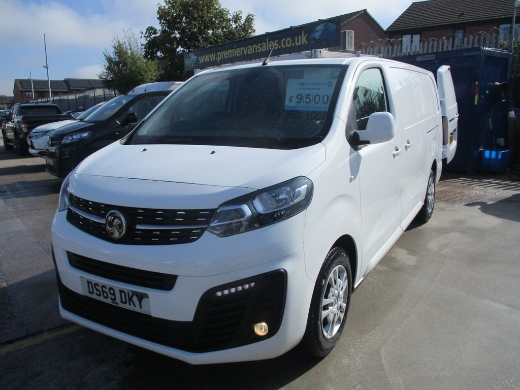 Vauxhall Vivaro Listing Image