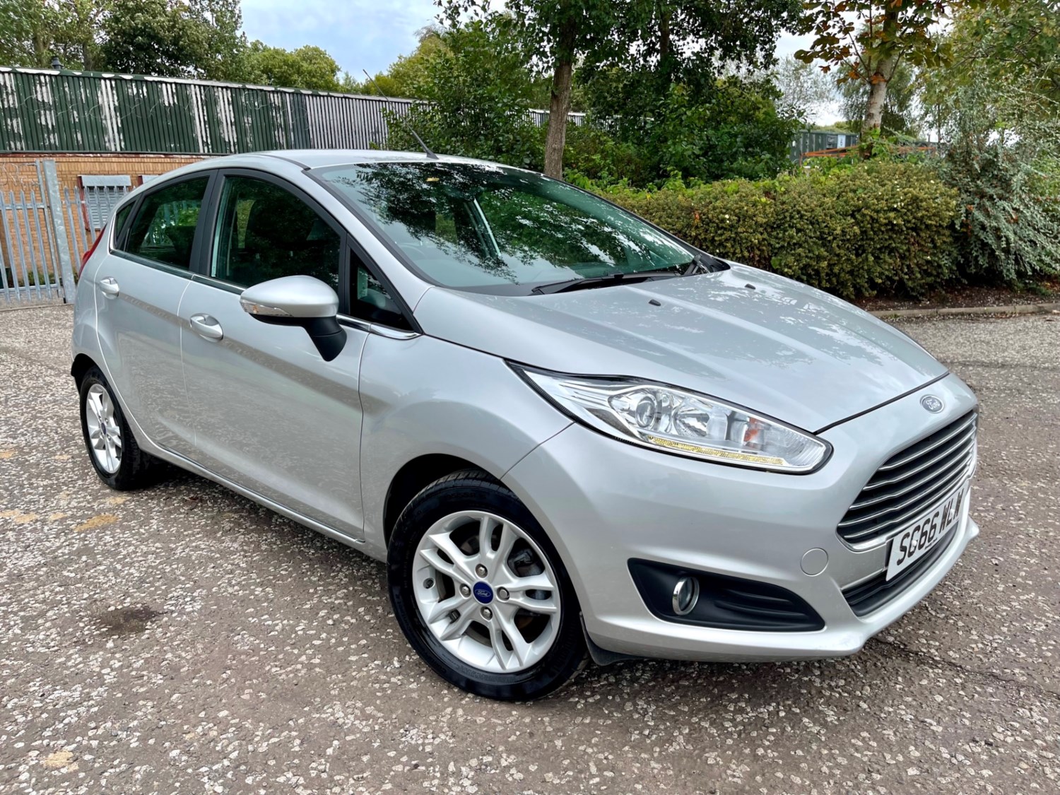 Ford Fiesta Listing Image