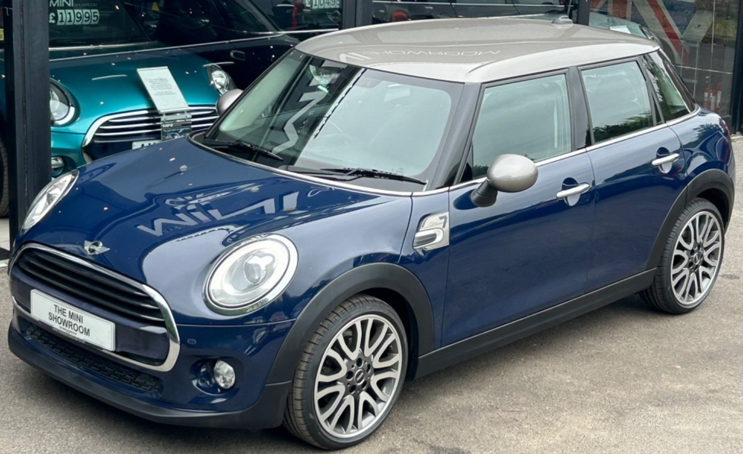 MINI Hatch Listing Image