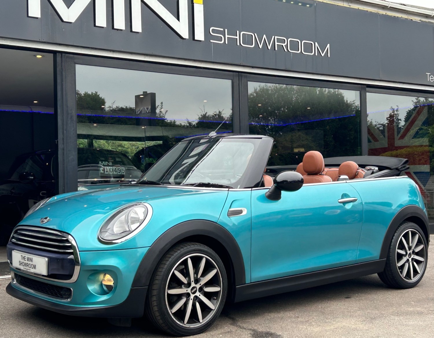 MINI Convertible Listing Image