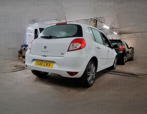 2011 (61) Renault Clio 1.5 dCi 88 Dynamique TomTom 5dr For Sale In Stockport, Hazel Grove, Cheshire