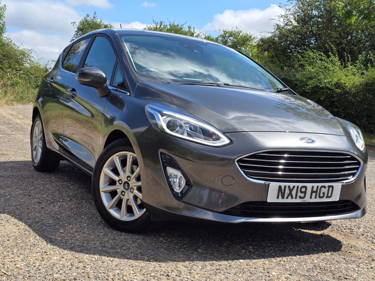 Ford Fiesta Listing Image