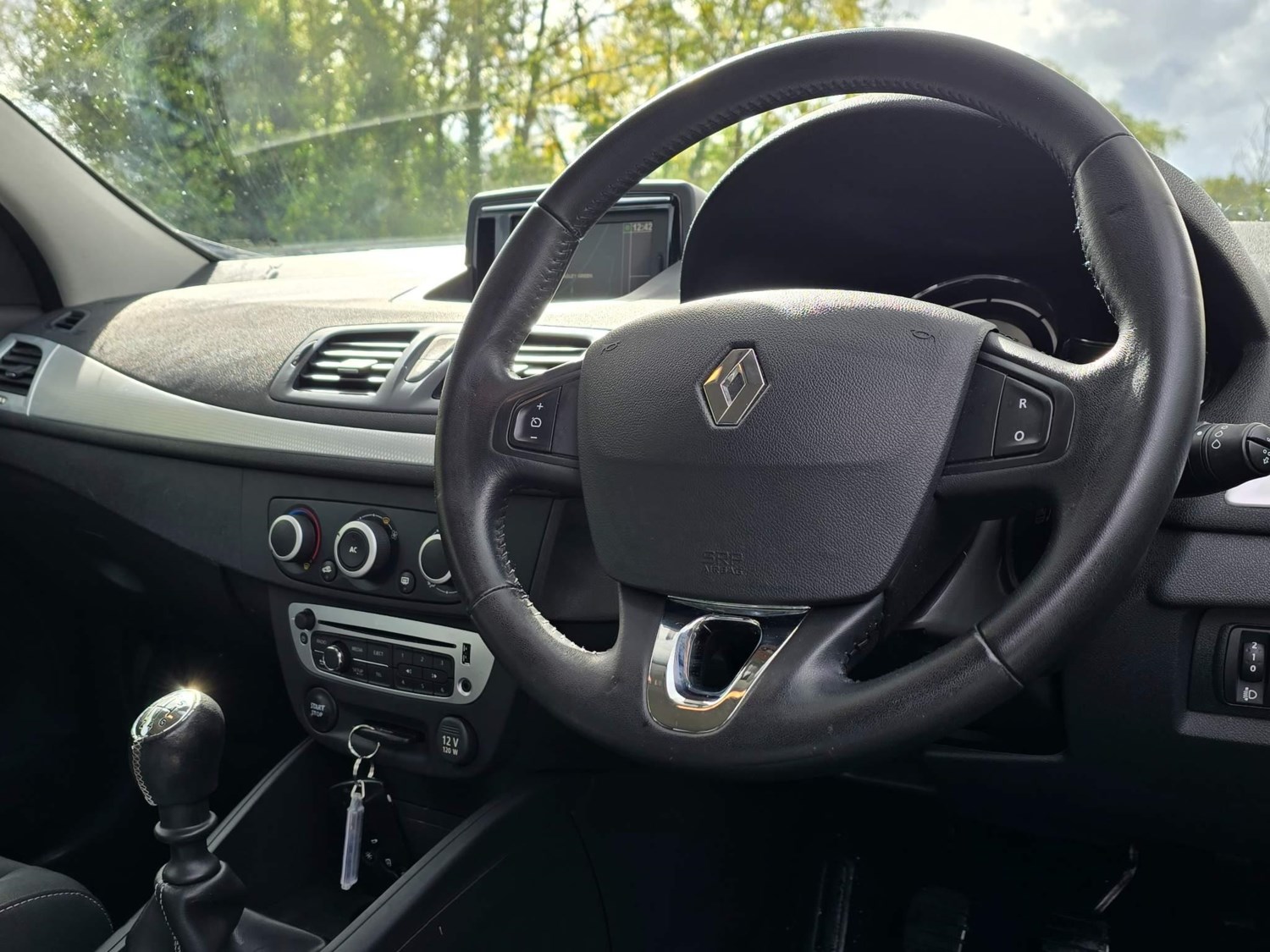 Renault Megane Listing Image