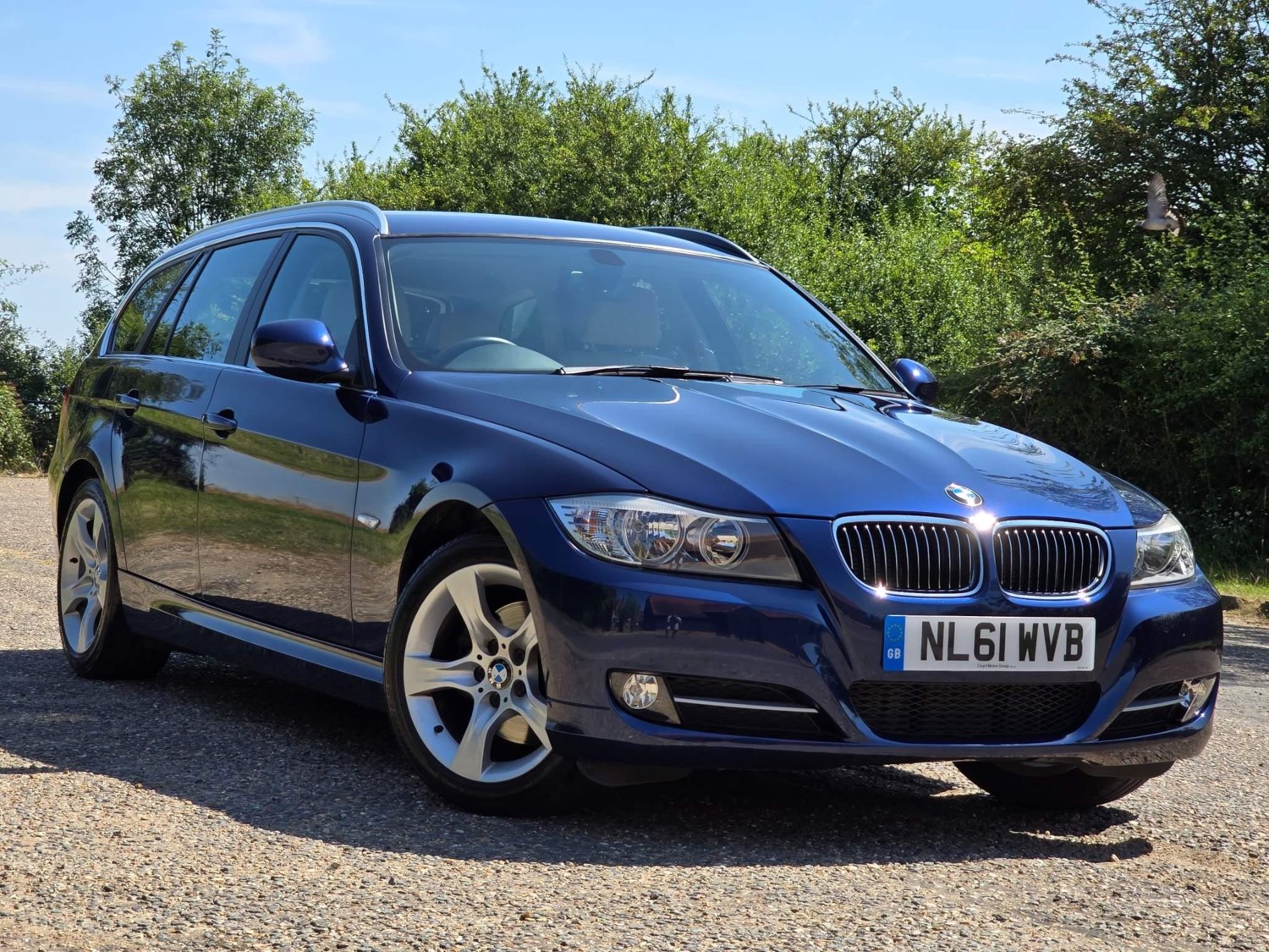 BMW 3 Series Listing Image